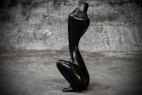 Abstract woman statue