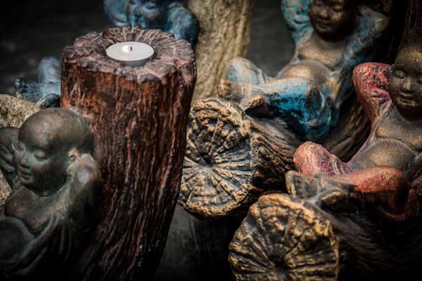 Relaxing Buddha candle holder details turquoise